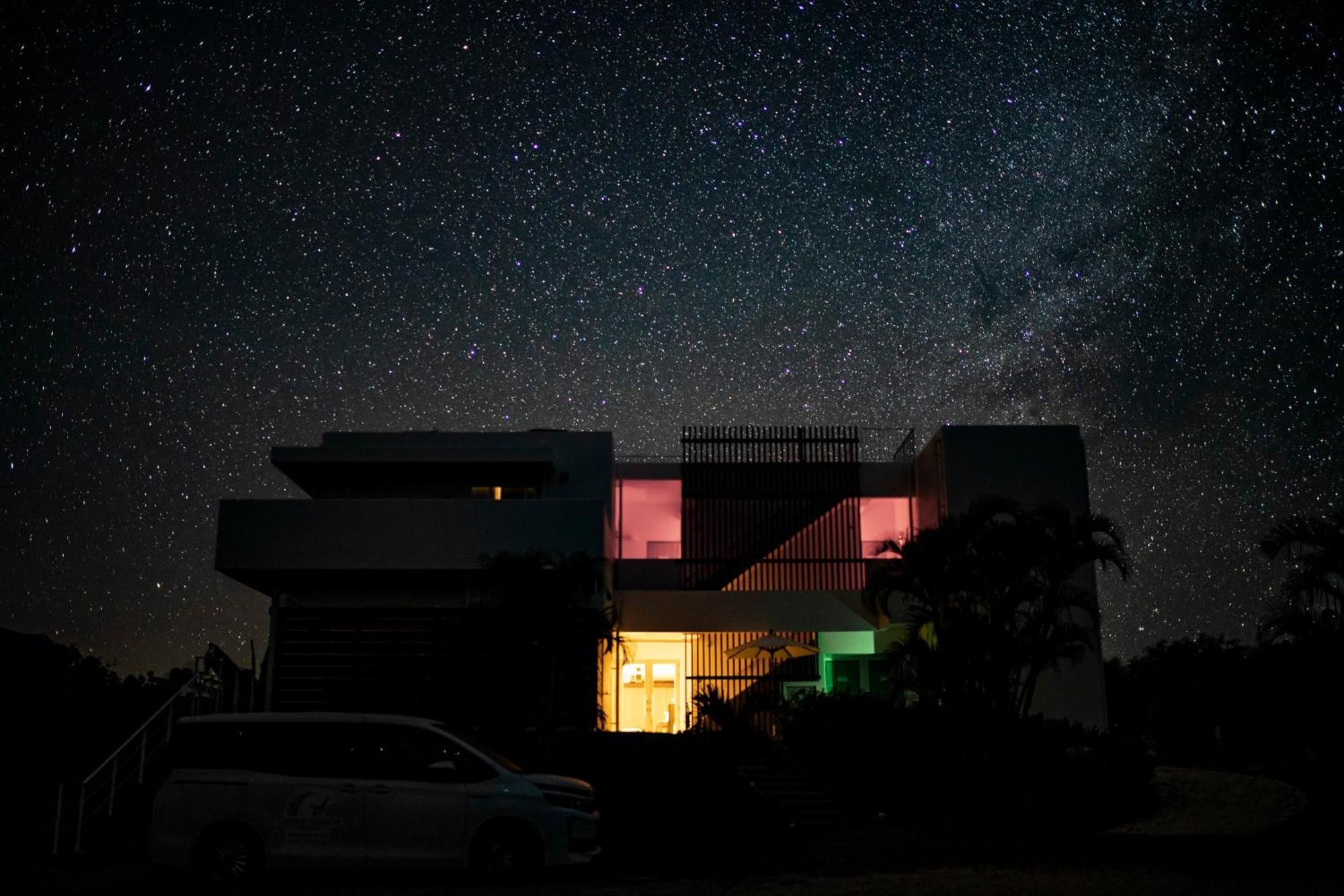 Отель Seven Colors Ishigakijima Ishigaki  Экстерьер фото