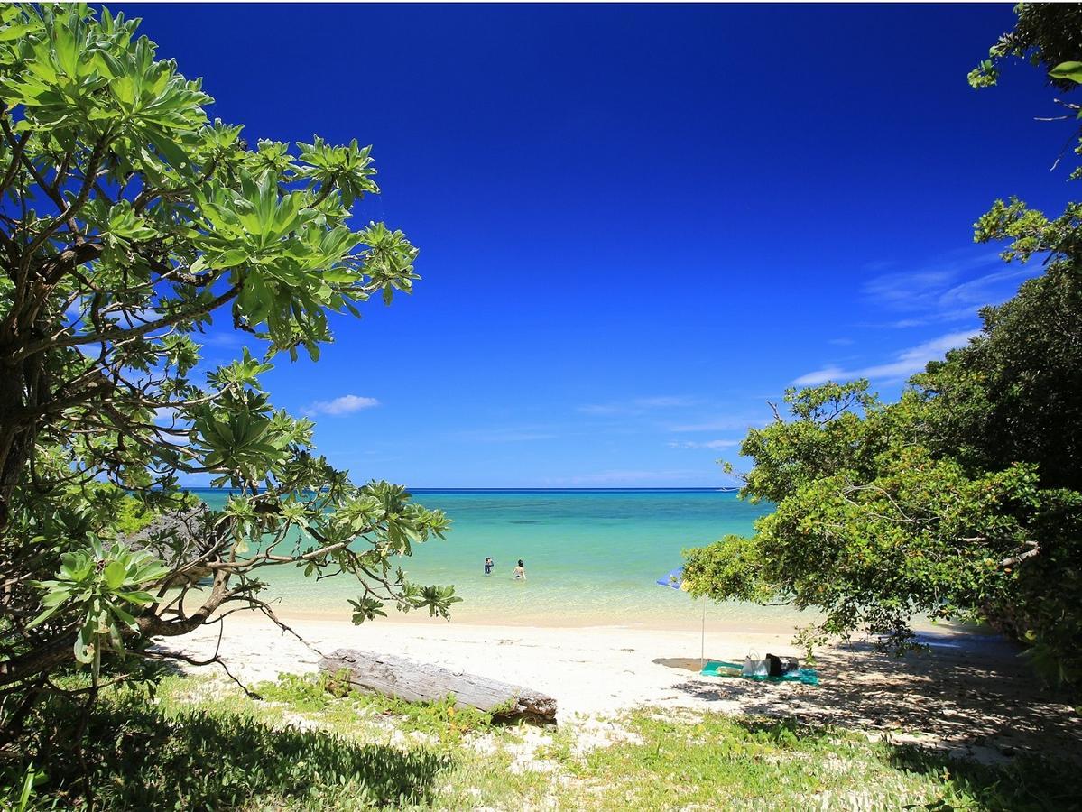 Отель Seven Colors Ishigakijima Ishigaki  Экстерьер фото